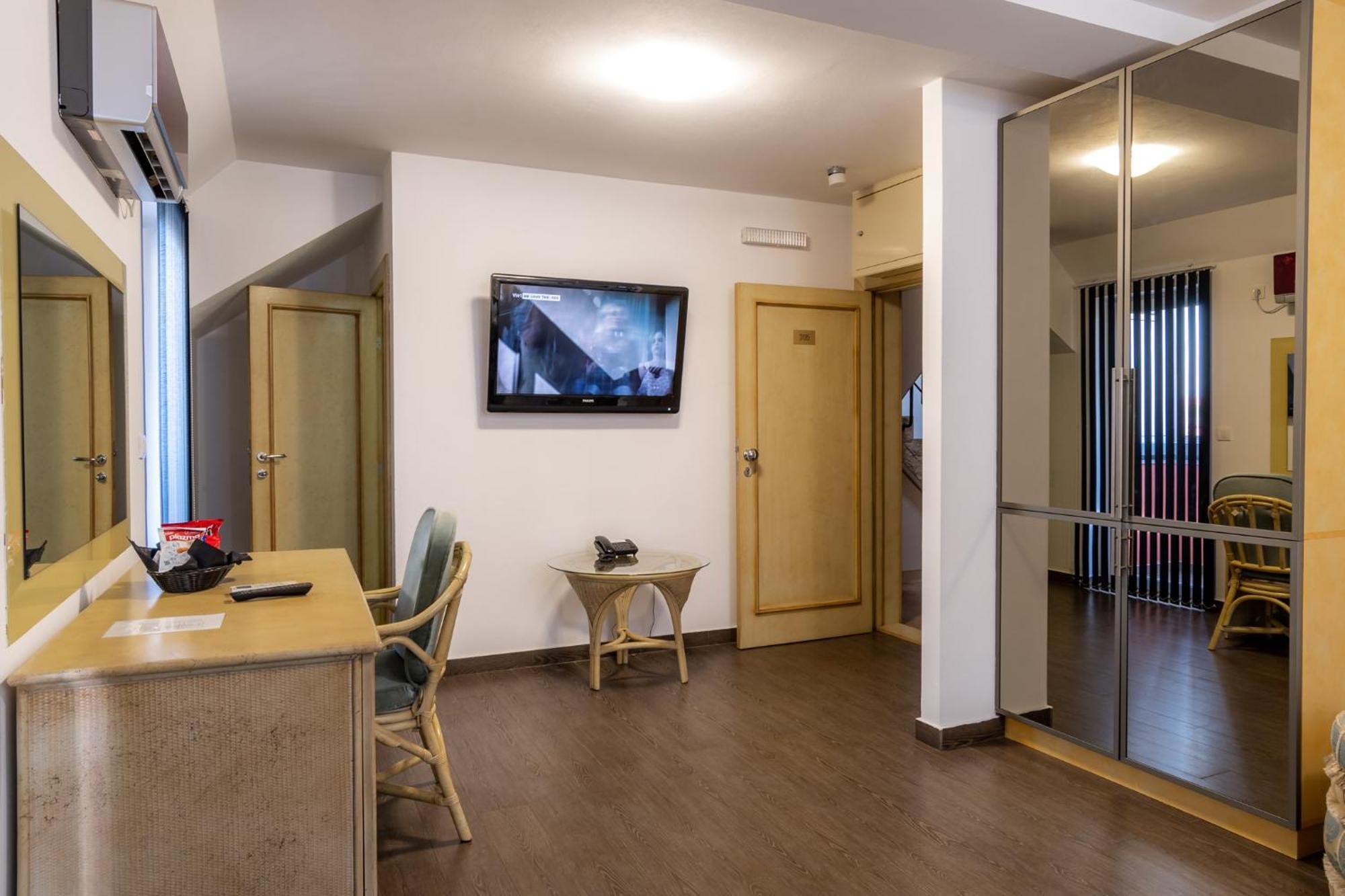 Olympic Wellness & Spa Hotel Belgrad Exterior foto