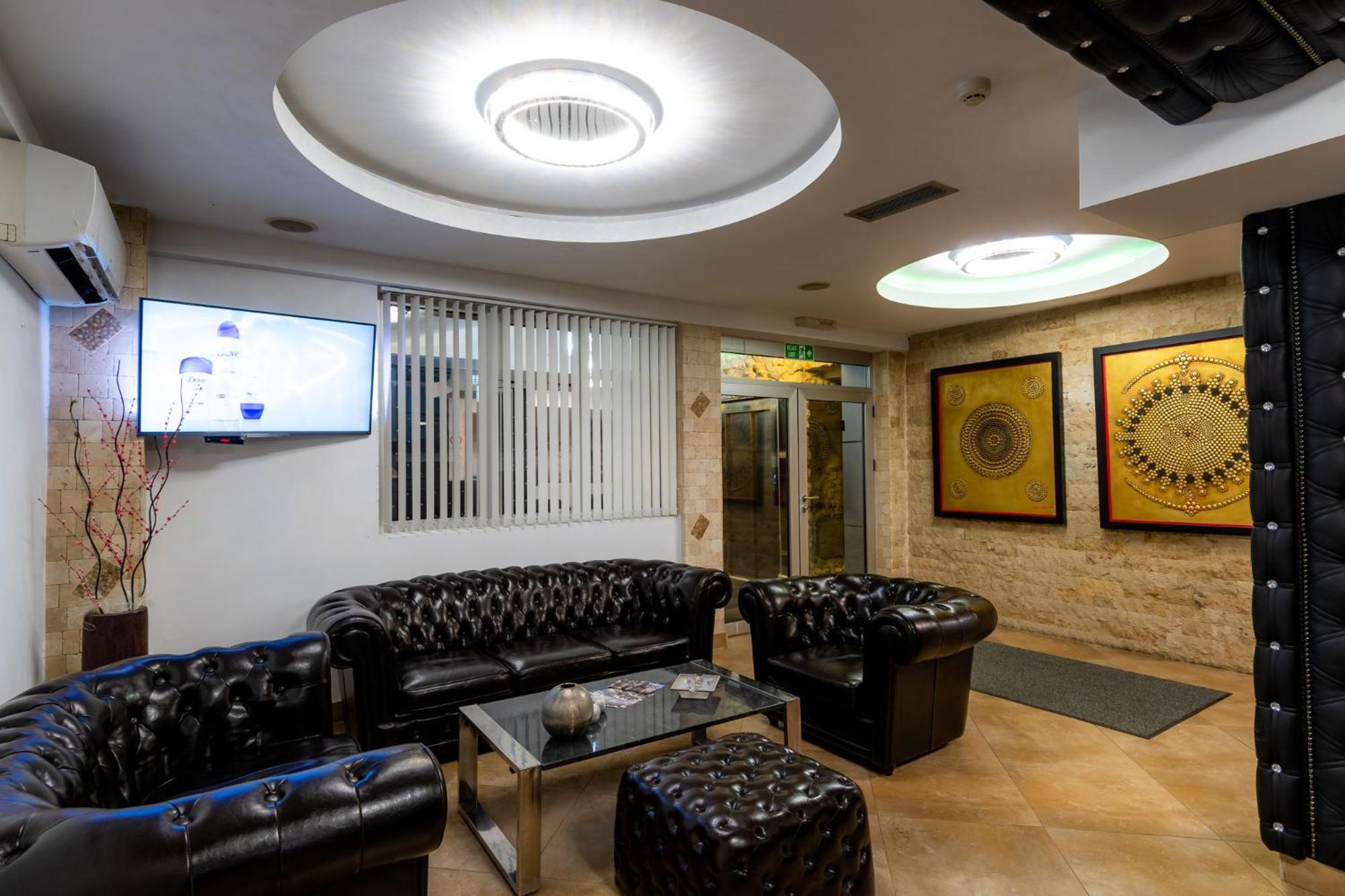 Olympic Wellness & Spa Hotel Belgrad Exterior foto