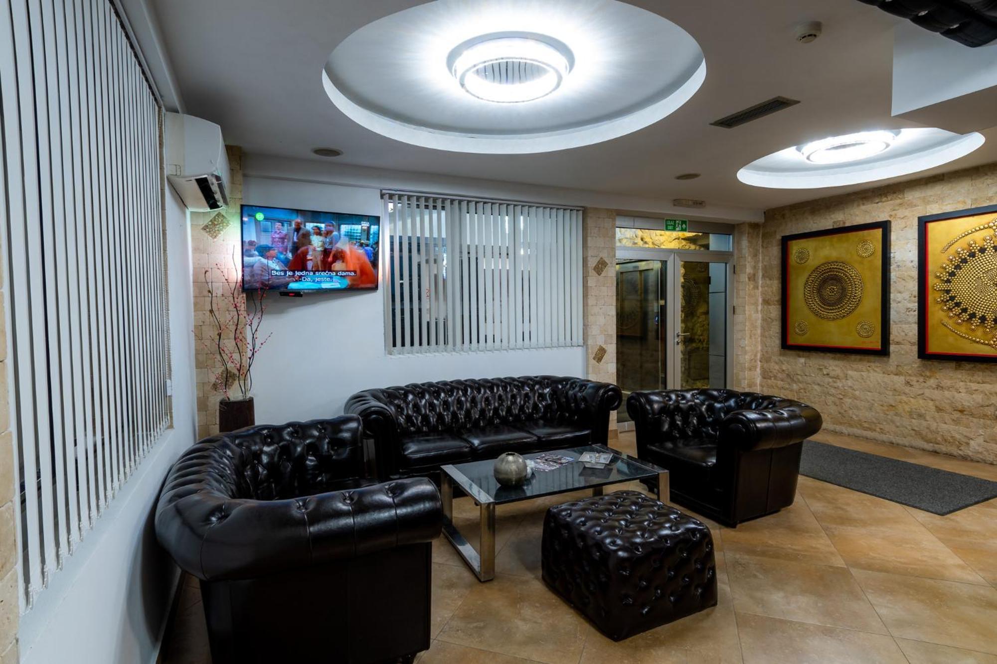 Olympic Wellness & Spa Hotel Belgrad Exterior foto